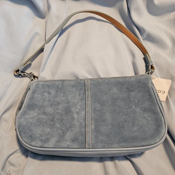 COACH Hearts Demi Bag, VINTAGE, Y2k, and NEW with tags! RARE! 🎉HOST PICK🎉 - Picture 3 of 16